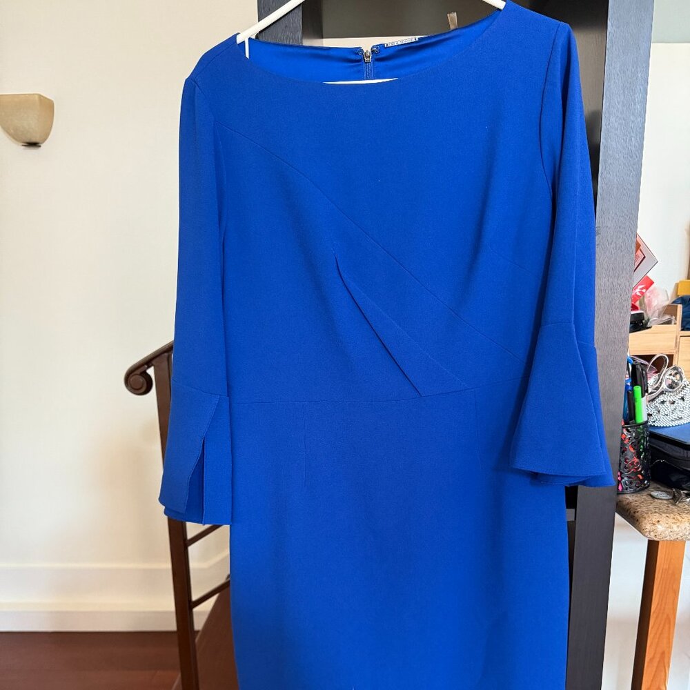 Royal Blue Elie Tahari Sheath Dress - size 12